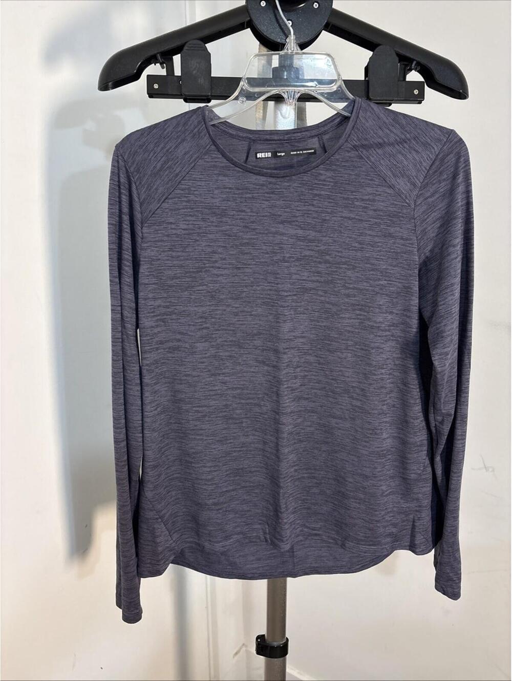 purple REI Co-op Active Pursuits long-sleeve crew shirt Large Excellent Pre-love